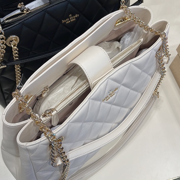 Kate Spade Carey Tote 
COLOR:
Parchment
NWT - Picture 4 of 16